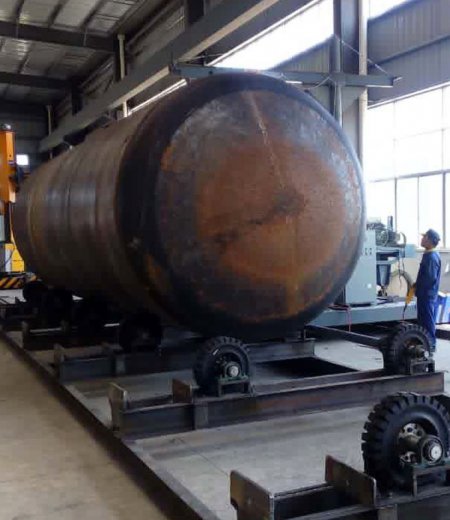 Steel pipe outer wall shot blasting machine