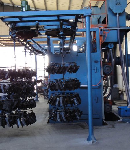 Catenary Type Abrasive overhead shot/sand blast machine